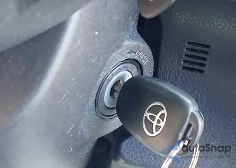 2015 Toyota Corolla S Plus from USA, damaged, VIN 2T1BURHE8FC264213